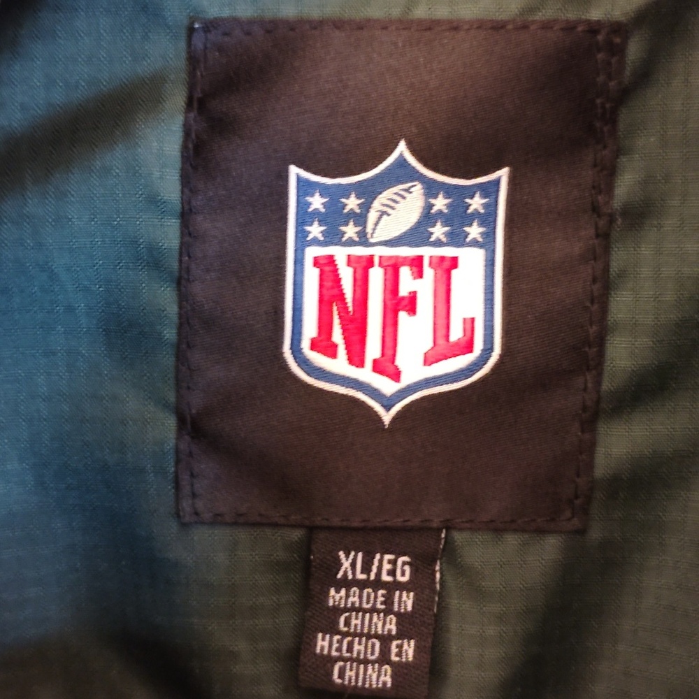NFL Green Bay Packers Windbreaker Jacket - Picture 5 of 6